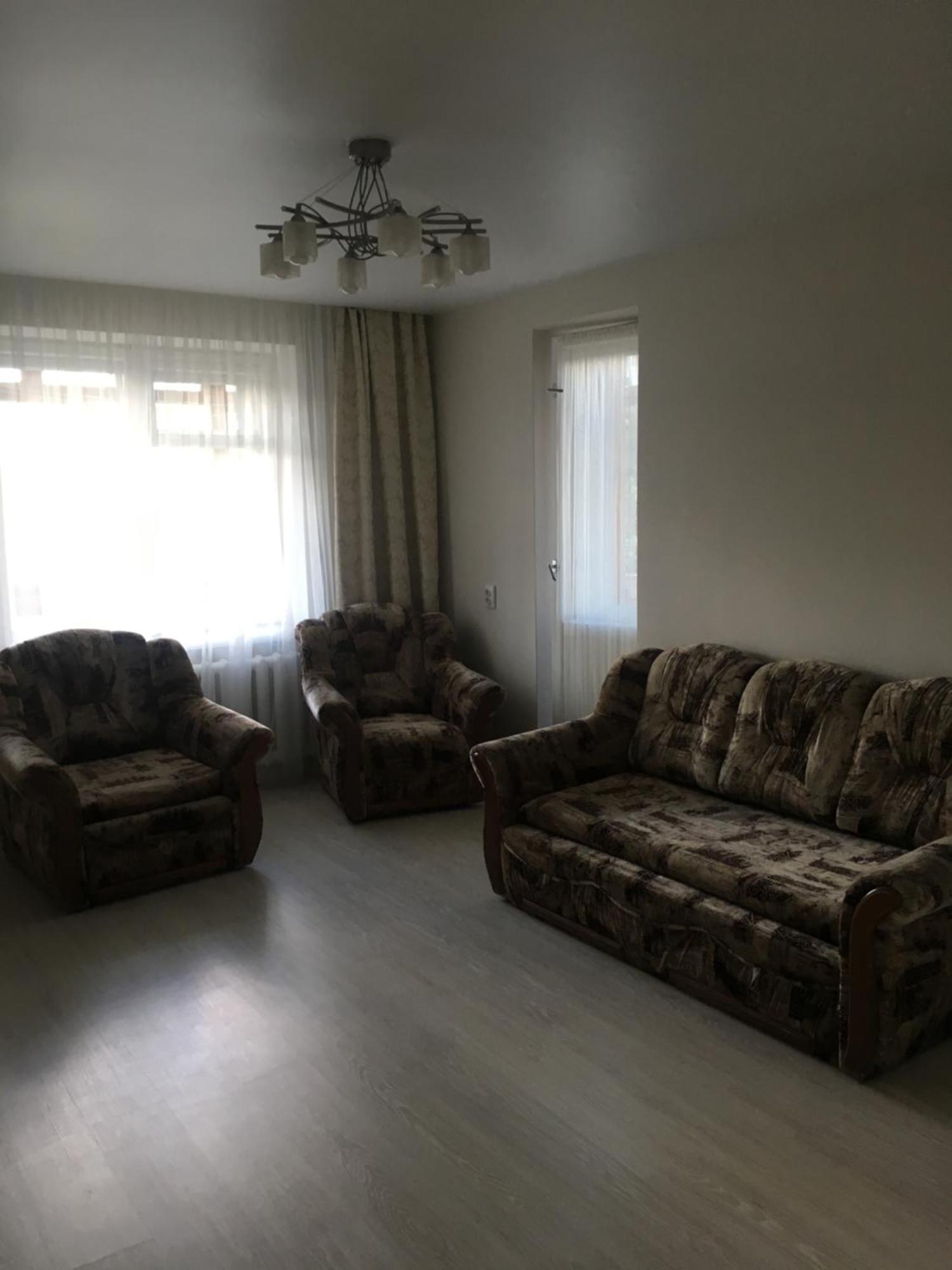 Апарт Рівне Apartment ภายนอก รูปภาพ
